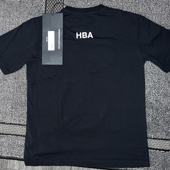 HBA Medium T-shirt - Picture 2 of 3